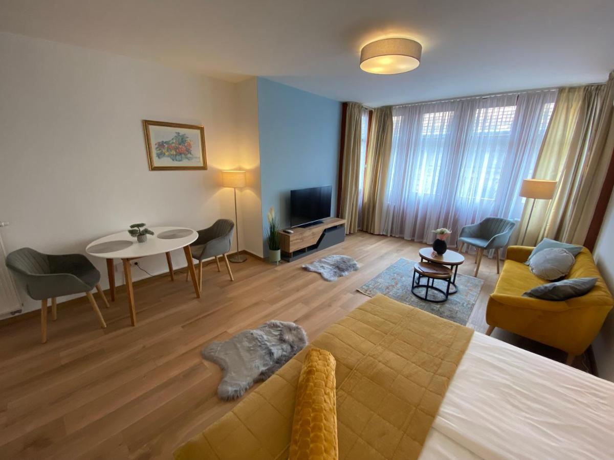 Lovag8 Apartment Budapeste Exterior foto